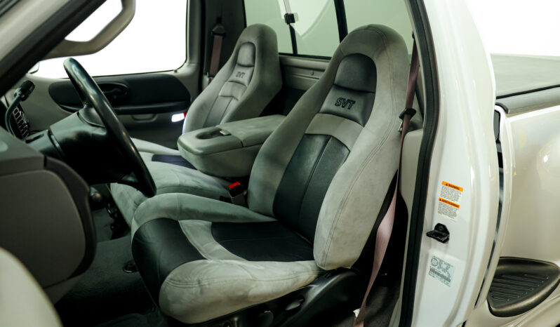 
								2001 Ford Lightning full									