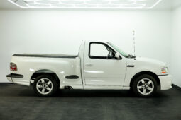 
										2001 Ford Lightning full									