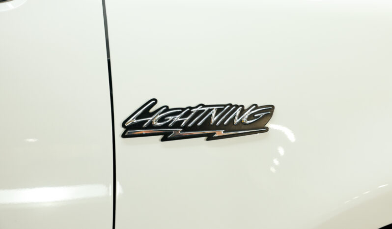 
								2001 Ford Lightning full									