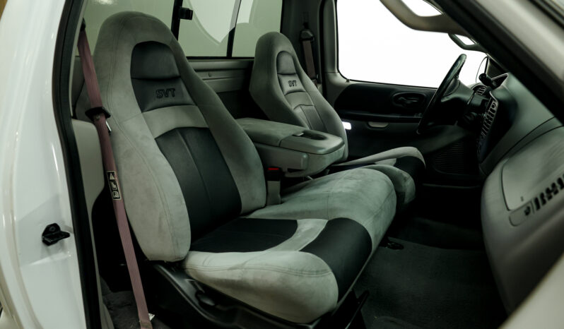 
								2001 Ford Lightning full									