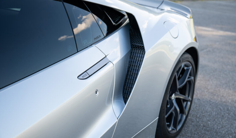
								2021 Acura NSX full									