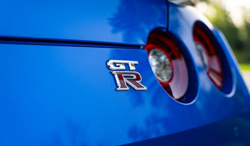 
								2024 Nissan GTR full									