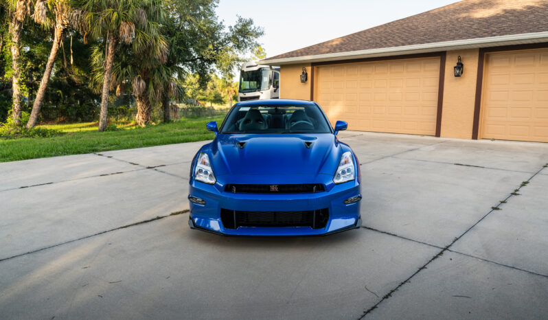 
								2024 Nissan GTR full									