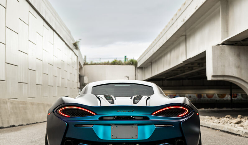 
								2016 Mclaren 570S full									