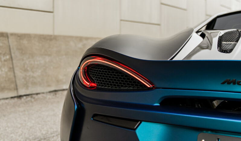 
								2016 Mclaren 570S full									
