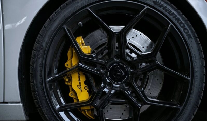 
								2009 Lamborghini Gallardo LP560-4 full									