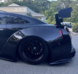 
										2017 Nissan GT-R full									