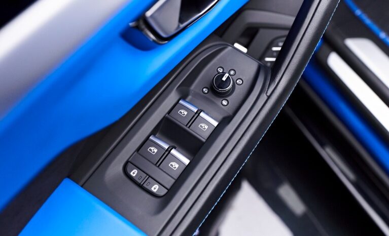 
								2021 Lamborghini Urus full									
