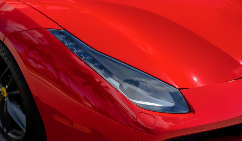
								2017 Ferrari 488 GTB full									