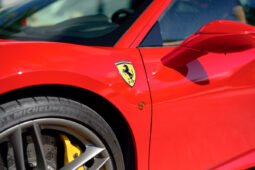 
										2017 Ferrari 488 GTB full									