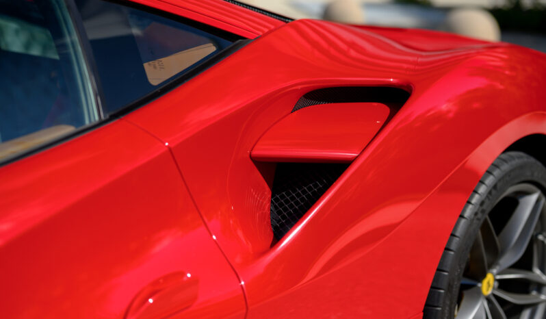 
								2017 Ferrari 488 GTB full									