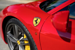 
										2017 Ferrari 488 GTB full									