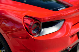 
										2017 Ferrari 488 GTB full									