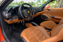 
										2017 Ferrari 488 GTB full									