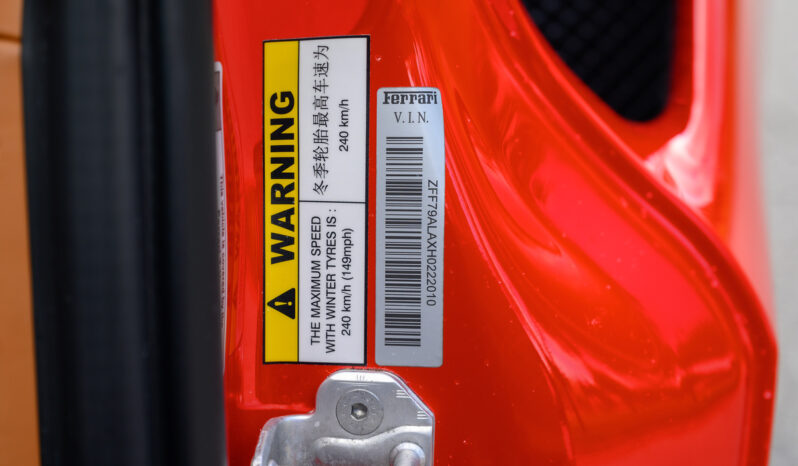 
								2017 Ferrari 488 GTB full									