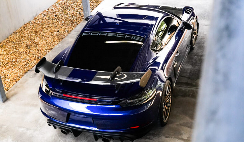 
								2023 Porsche 718 GT4RS full									