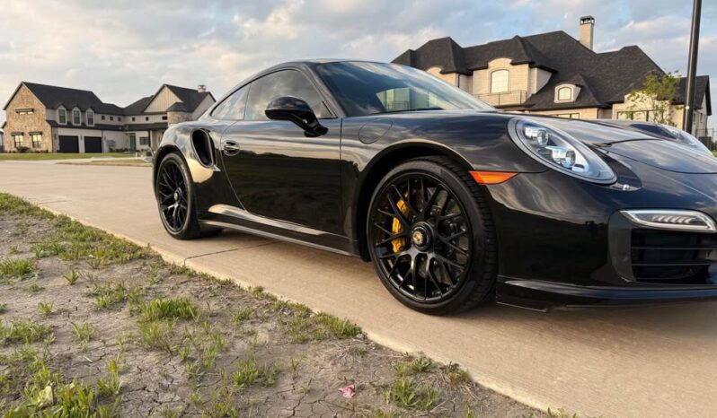 
								2016 Porsche 911 Turbo S full									