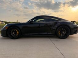 
										2016 Porsche 911 Turbo S full									