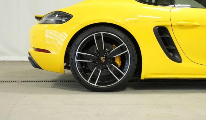 
								2019 Porsche 718 Cayman GTS full									