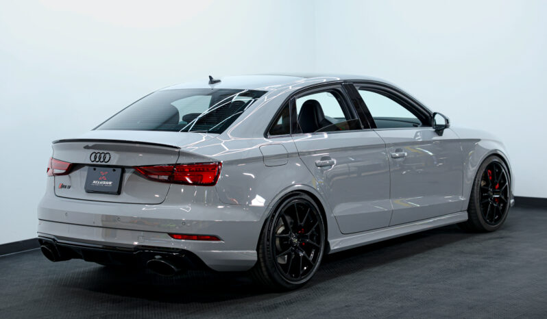 
								2019 Audi RS 3 2.5T quattro full									