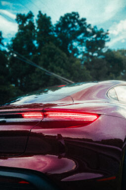 
										2021 Porsche Taycan 4S full									