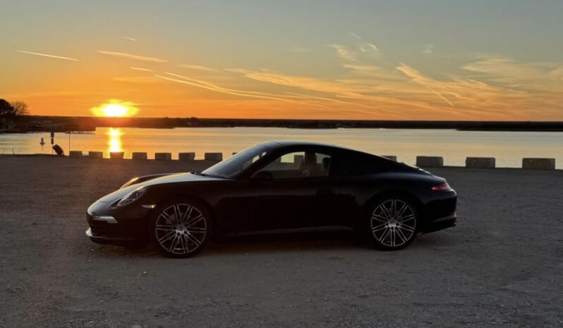 
								2014 Porsche 911 Carrera S full									