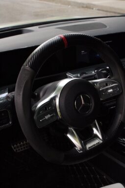 
										2022 Mercedes-Benz CLA 45 AMG 4MATIC full									