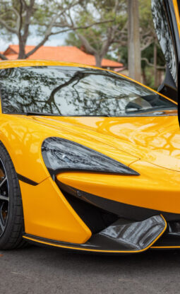 
										2016 McLaren 570S full									