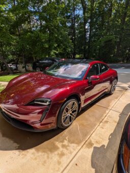 
										2021 Porsche Taycan 4S full									