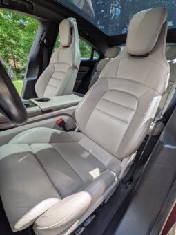 
										2021 Porsche Taycan 4S full									