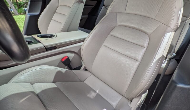 
								2021 Porsche Taycan 4S full									