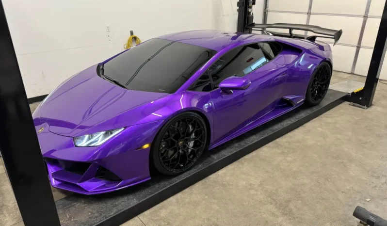 
								2020 Lamborghini Huracan EVO full									