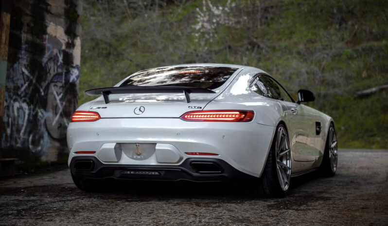 
								2017 Mercedes-Benz AMG® GT S full									