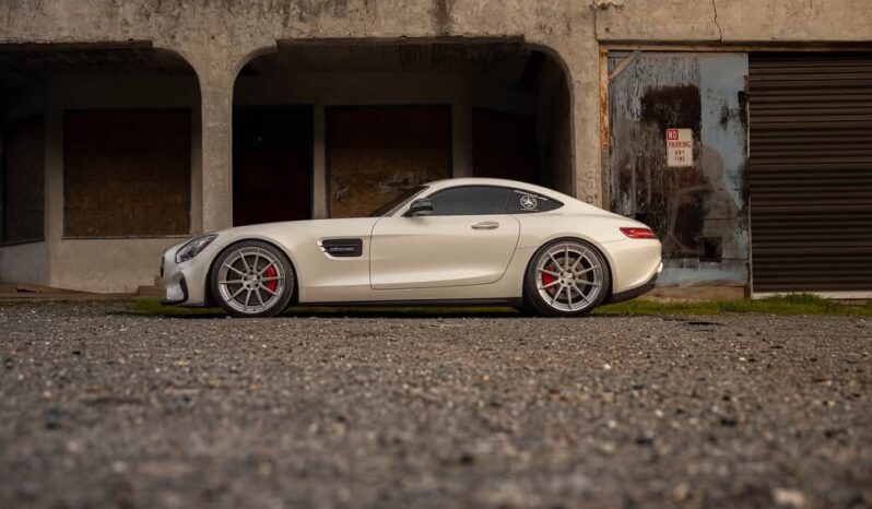 
								2017 Mercedes-Benz AMG® GT S full									