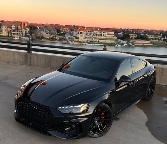 
								2021 Audi RS 5 2.9T quattro full									
