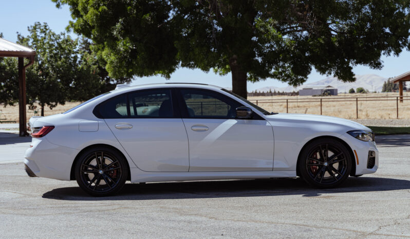 
								2022 BMW 3 Series M340i full									