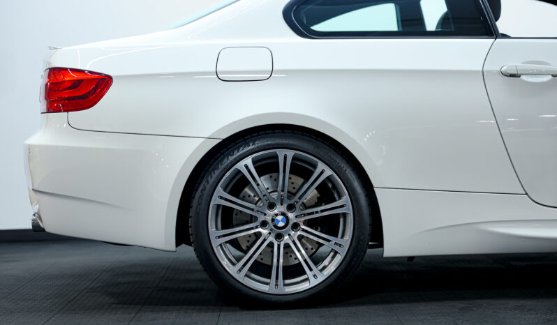 
								2011 BMW M3 full									