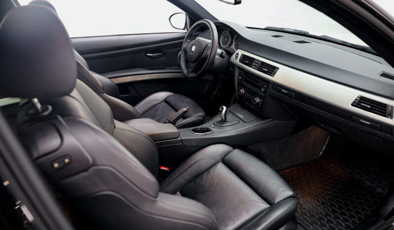 
								2011 BMW M3 full									