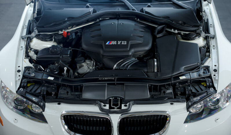 
								2011 BMW M3 full									