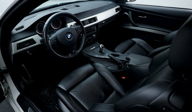 
								2011 BMW M3 full									