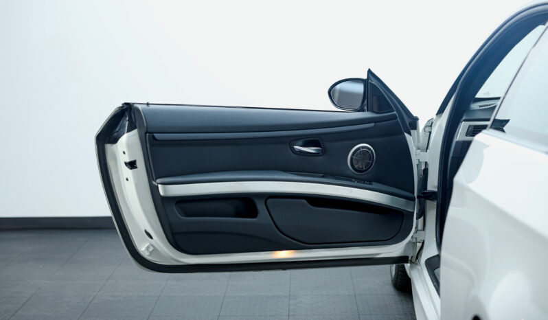 
								2011 BMW M3 full									