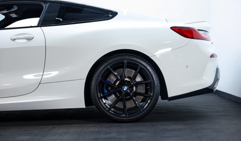 
								BMW M850i full									