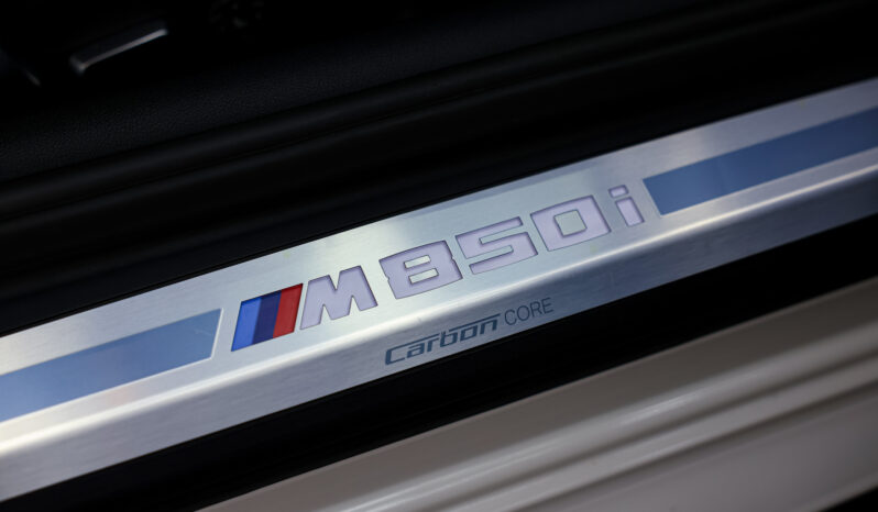 
								BMW M850i full									