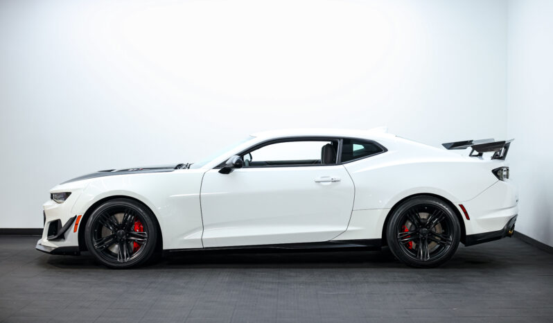 
								2020 Chevrolet Camaro ZL1 1LE full									