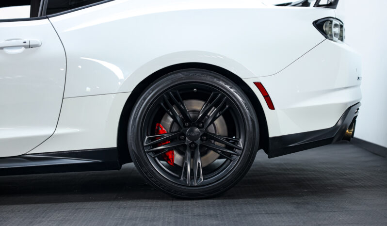 
								2020 Chevrolet Camaro ZL1 1LE full									