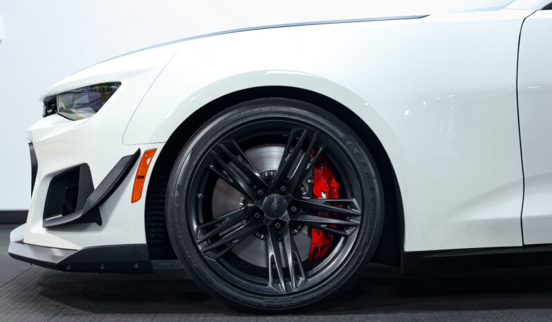 
								2020 Chevrolet Camaro ZL1 1LE full									