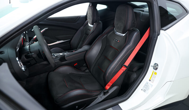 
								2020 Chevrolet Camaro ZL1 1LE full									