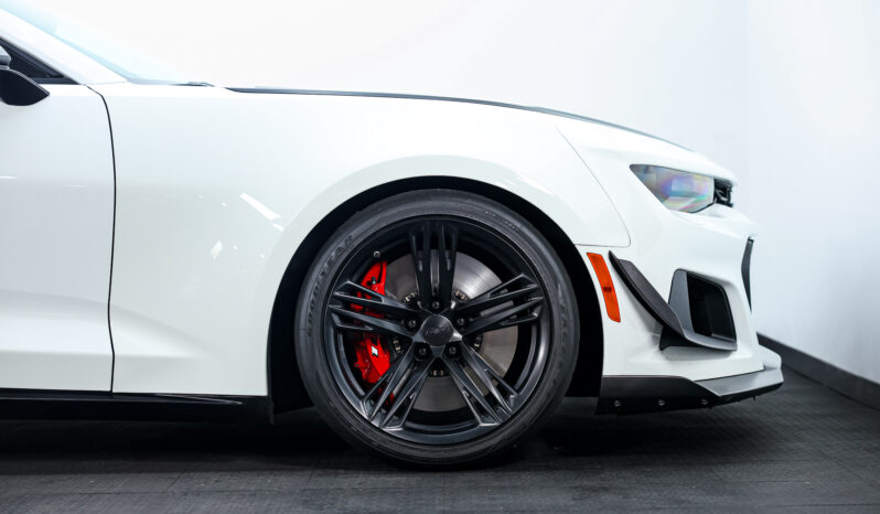 
								2020 Chevrolet Camaro ZL1 1LE full									
