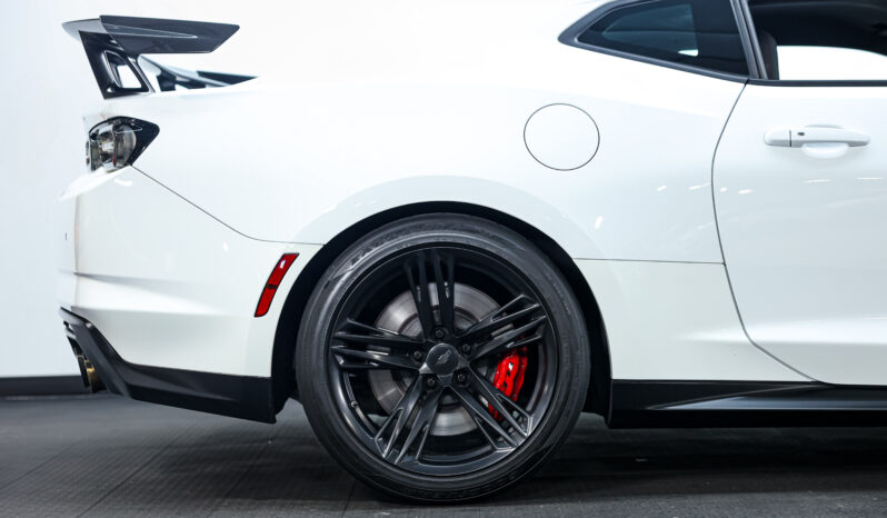 
								2020 Chevrolet Camaro ZL1 1LE full									