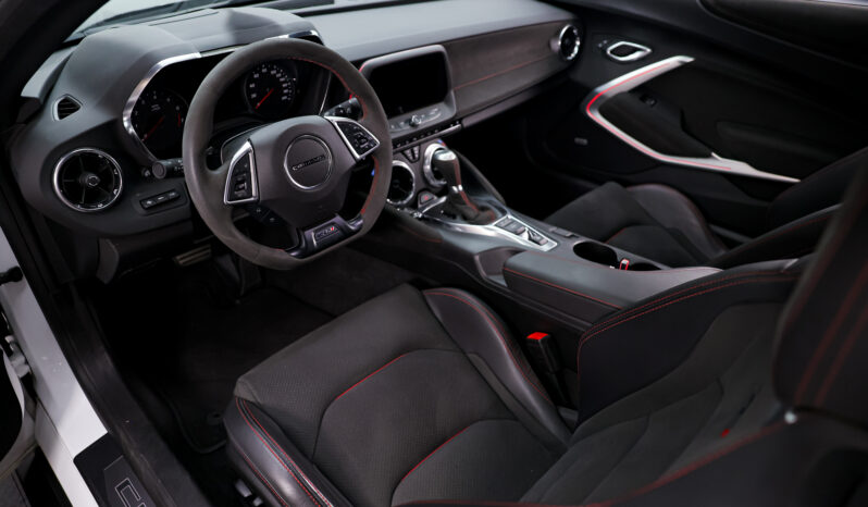 
								2020 Chevrolet Camaro ZL1 1LE full									